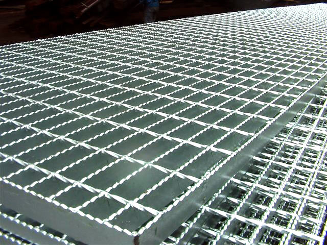 Serrated Steel Grating