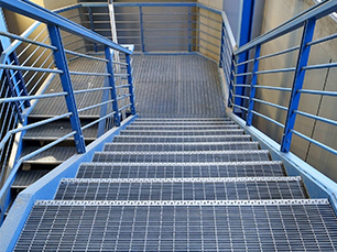 Stair Tread Grating